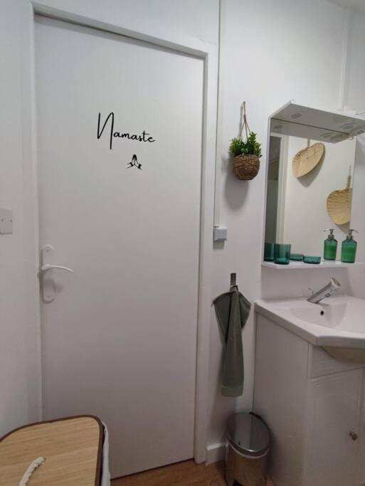Namaste Studio By T&L Apartment Denain Exterior photo